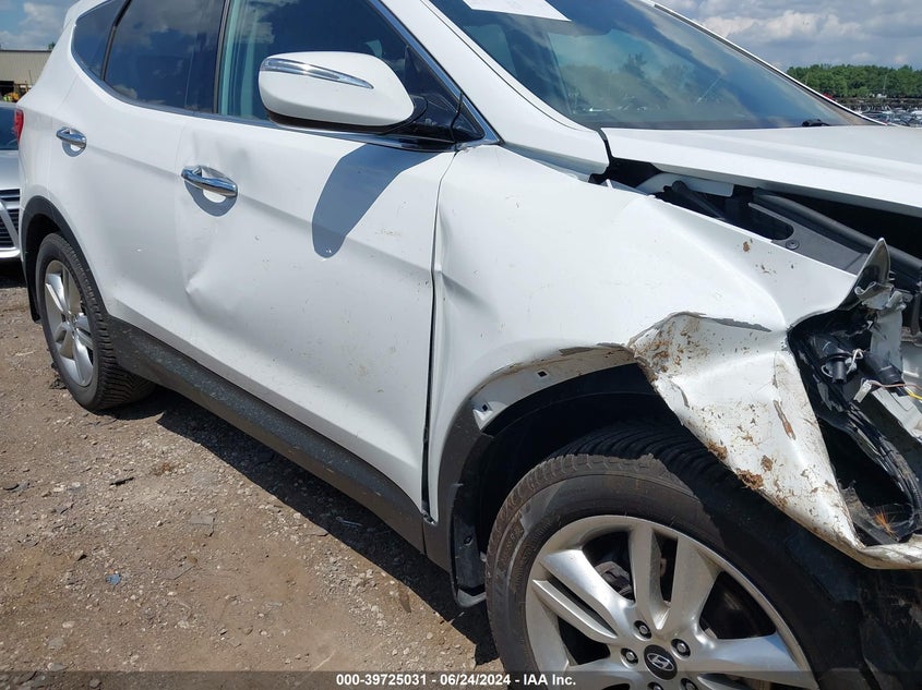 2015 Hyundai Santa Fe Sport 2.0L Turbo VIN: 5XYZWDLA8FG288709 Lot: 39725031