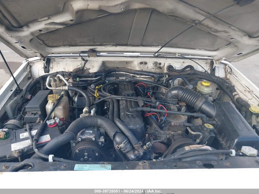 2000 Jeep Cherokee Sport VIN: 1J4FF48S0YL250140 Lot: 39725051