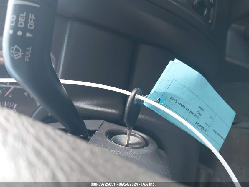 2000 Jeep Cherokee Sport VIN: 1J4FF48S0YL250140 Lot: 39725051