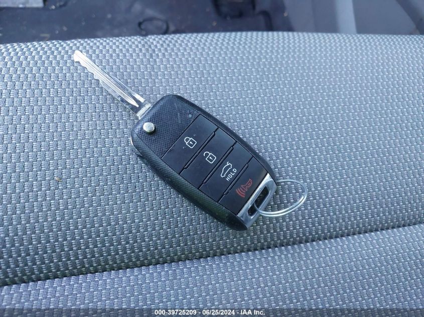 2017 Kia Forte Lx VIN: 3KPFK4A72HE052501 Lot: 39725209