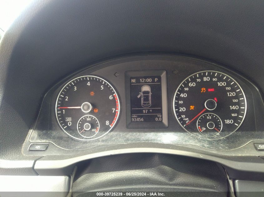 2010 Volkswagen Eos Komfort VIN: WVWBA7AH3AV023828 Lot: 39725239