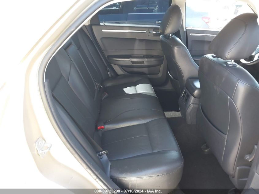 2010 Chrysler 300 Touring/Signature Series/Executive Series VIN: 2C3CA5CV5AH147379 Lot: 39725298