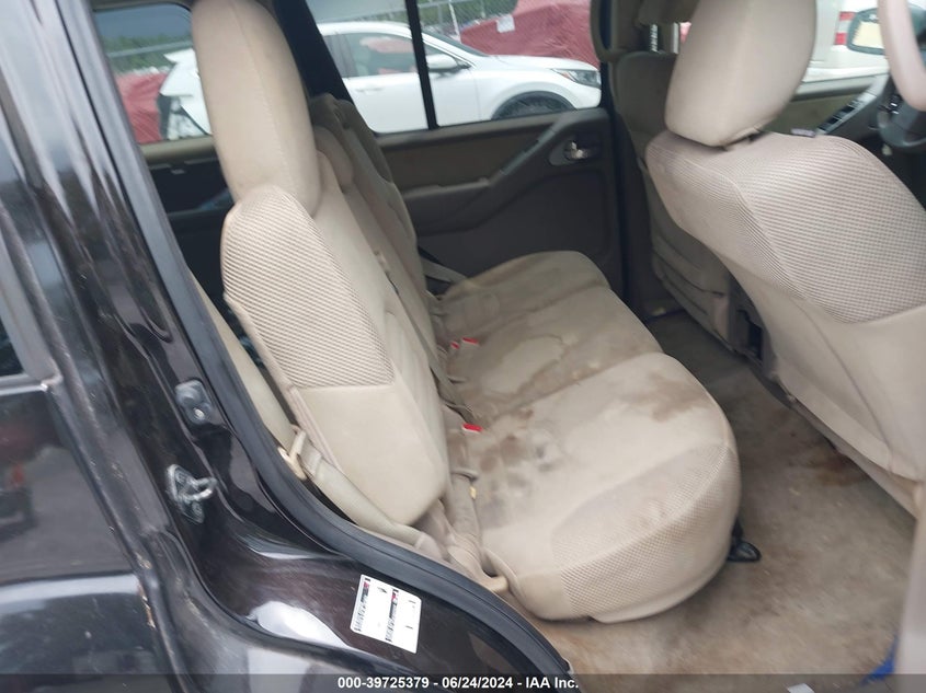2012 Nissan Pathfinder S VIN: 5N1AR1NNXCC627548 Lot: 39725379