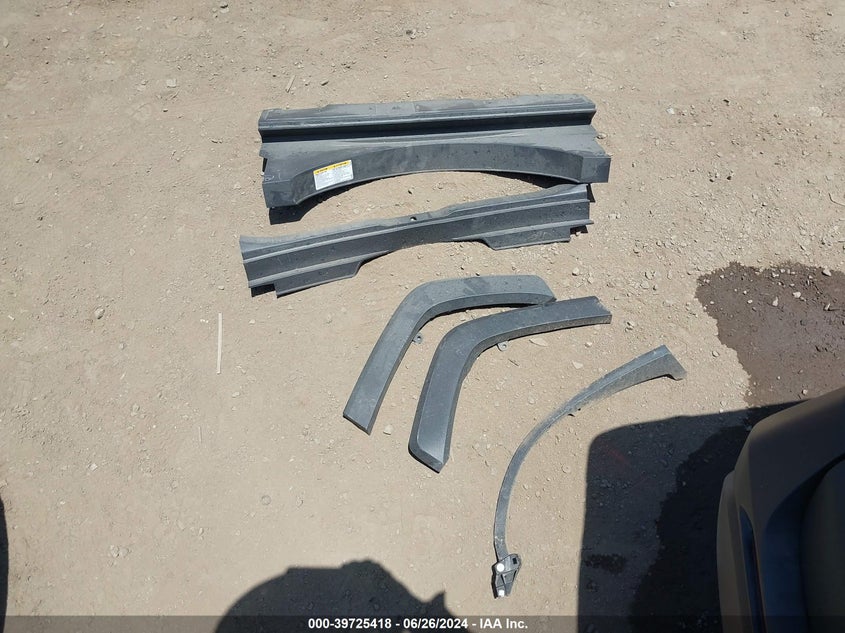 2024 TOYOTA RAV4 HYBRID LE - 2T3MWRFV2RW188861