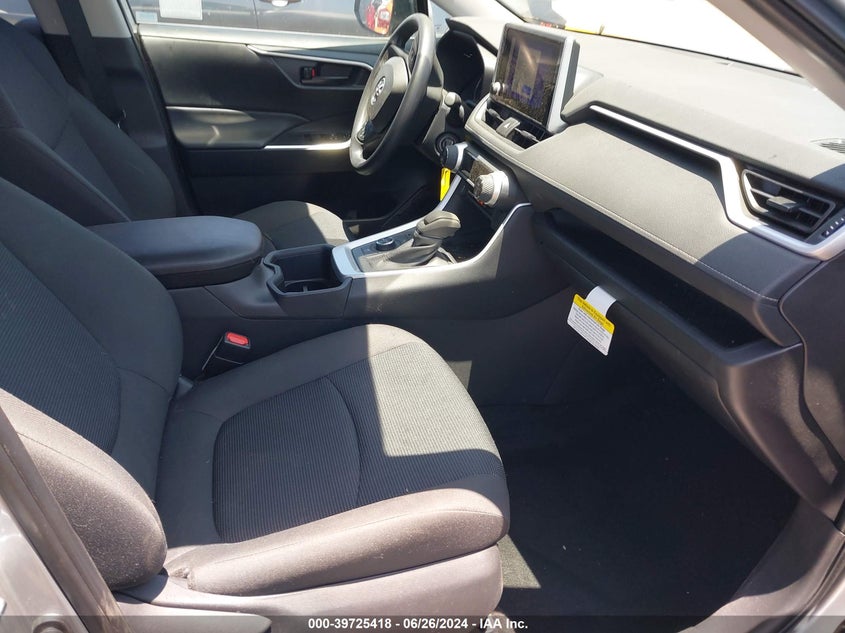 2024 TOYOTA RAV4 HYBRID LE - 2T3MWRFV2RW188861
