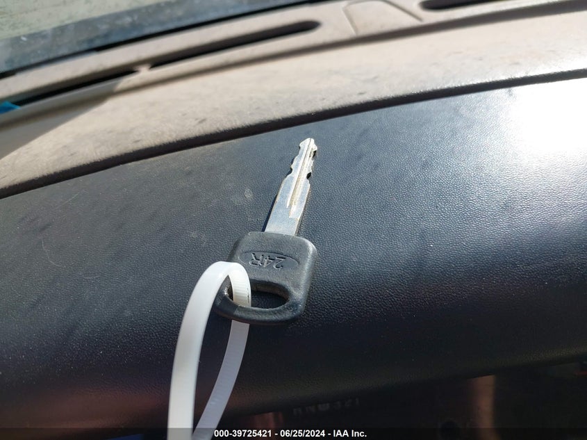 2003 Ford F-250 Lariat/Xl/Xlt VIN: 1FTNW21P53EC13139 Lot: 39725421