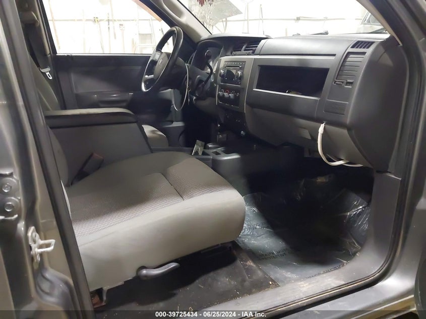 2008 Dodge Dakota Quad Slt VIN: 1D7HW48K28S519264 Lot: 39725434