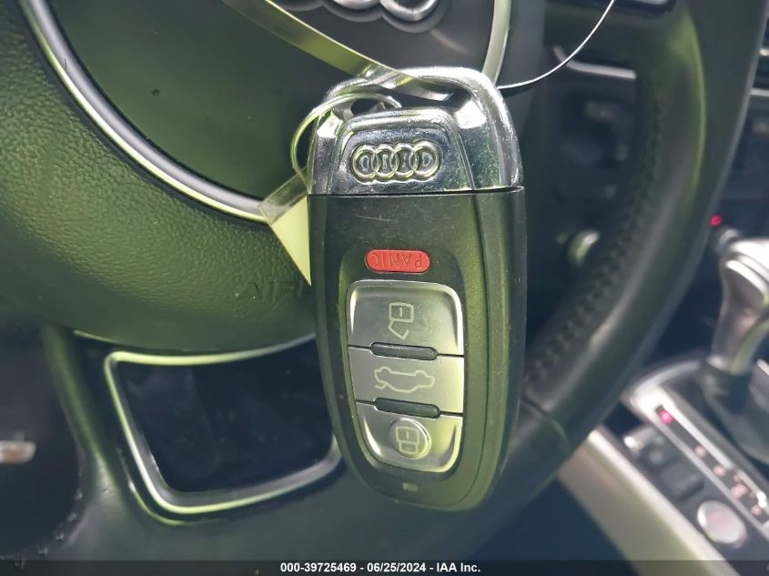 2016 Audi A4 2.0T Premium VIN: WAUFFAFL1GN006240 Lot: 39725469