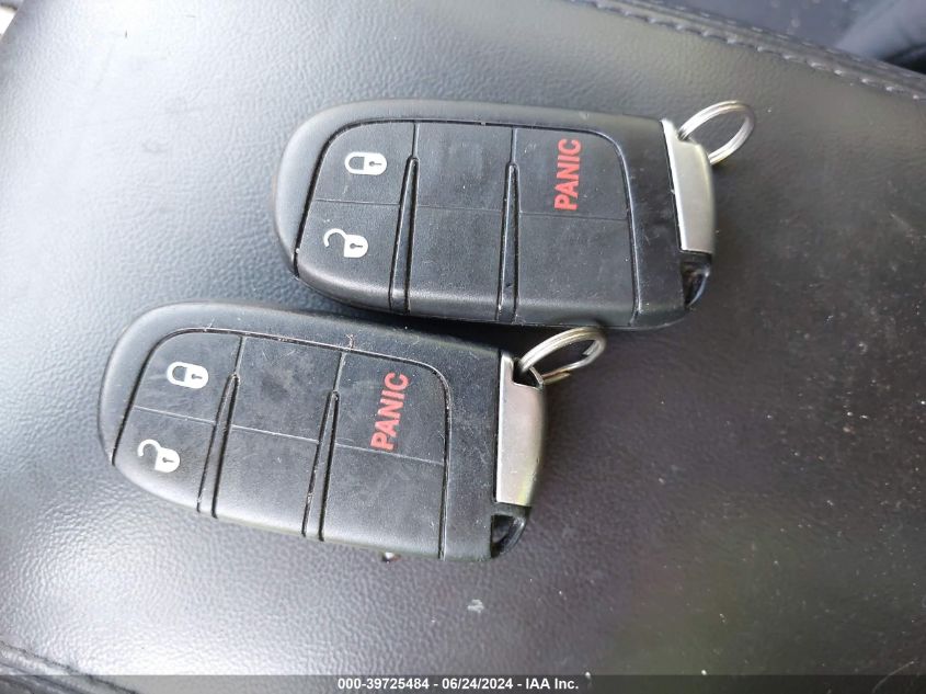 2015 Jeep Grand Cherokee Laredo VIN: 1C4RJFAG7FC643696 Lot: 39725484