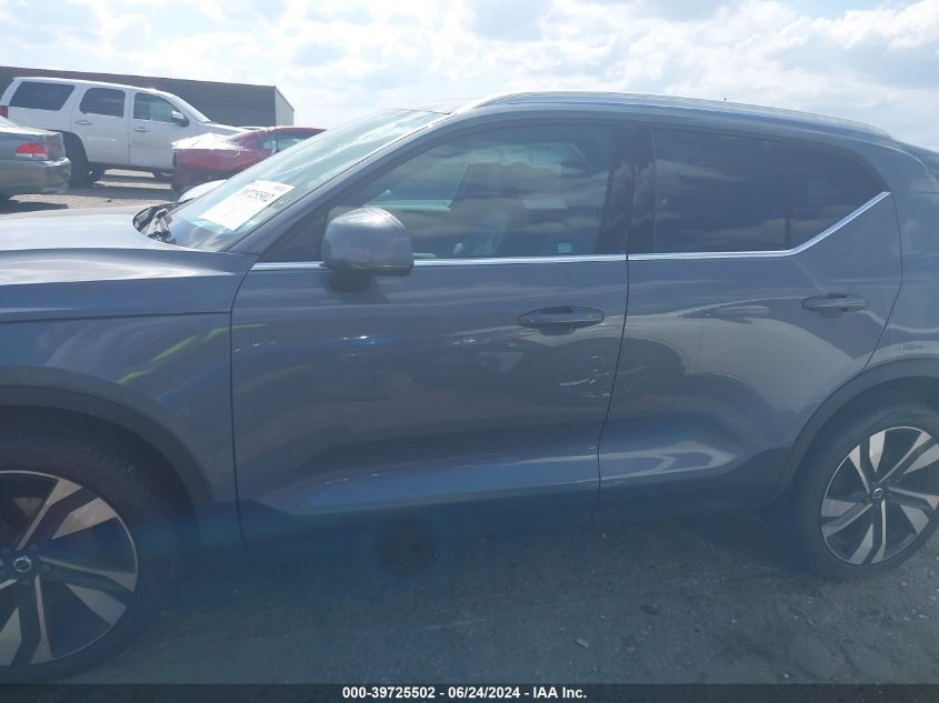 2023 Volvo Xc40 B5 Ultimate Bright Theme VIN: YV4L12UA4P2023074 Lot: 39725502