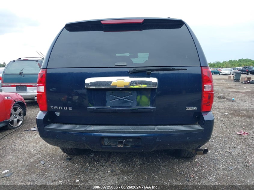 2007 Chevrolet Tahoe K1500 VIN: 1GNFK13067R294345 Lot: 39725686
