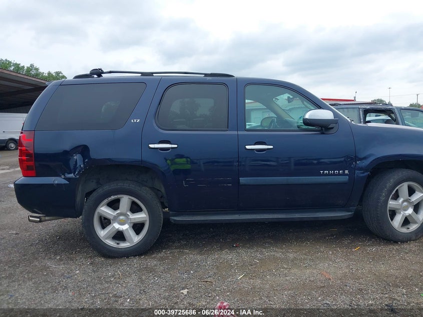 2007 Chevrolet Tahoe K1500 VIN: 1GNFK13067R294345 Lot: 39725686