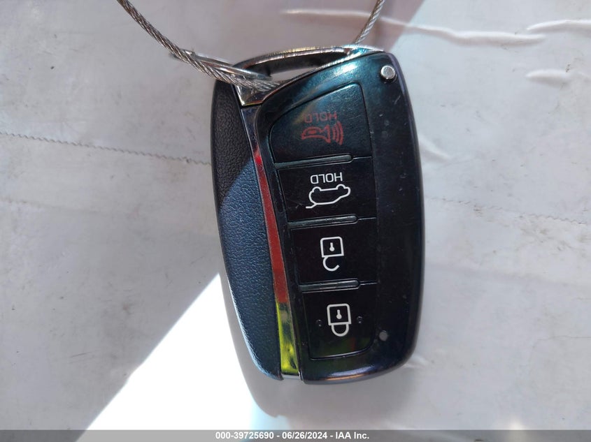 2017 Hyundai Santa Fe Sport 2.4L VIN: 5XYZU3LB3HG497450 Lot: 39725690