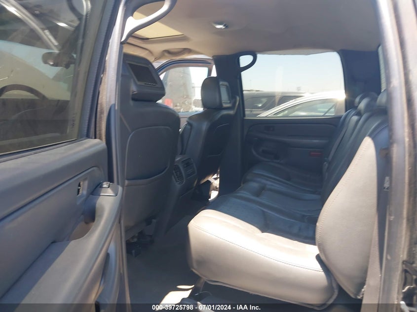 2006 Chevrolet Silverado 3500 Lt3 VIN: 1GCJK33D36F242687 Lot: 39725798