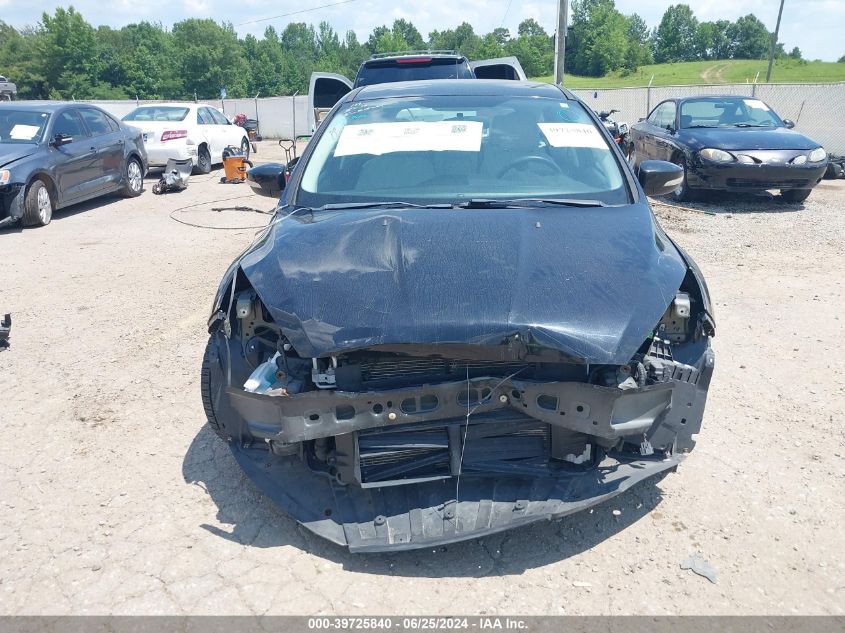 2016 Ford Focus Titanium VIN: 1FADP3N28GL332615 Lot: 39725840