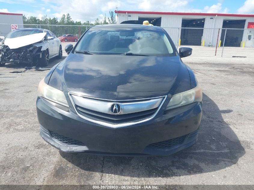 2013 Acura Ilx 2.0L VIN: 19VDE1F30DE000760 Lot: 39725903