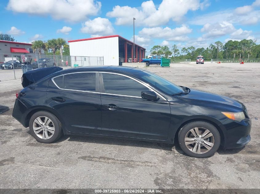 2013 Acura Ilx 2.0L VIN: 19VDE1F30DE000760 Lot: 39725903