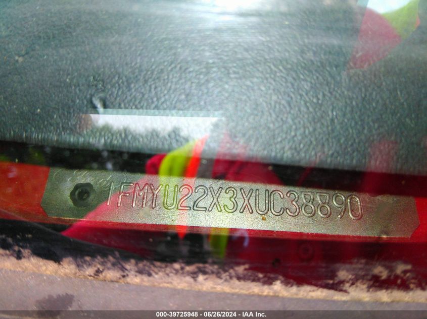 1999 Ford Explorer Sport VIN: 1FMYU22X3XUC38890 Lot: 39725948