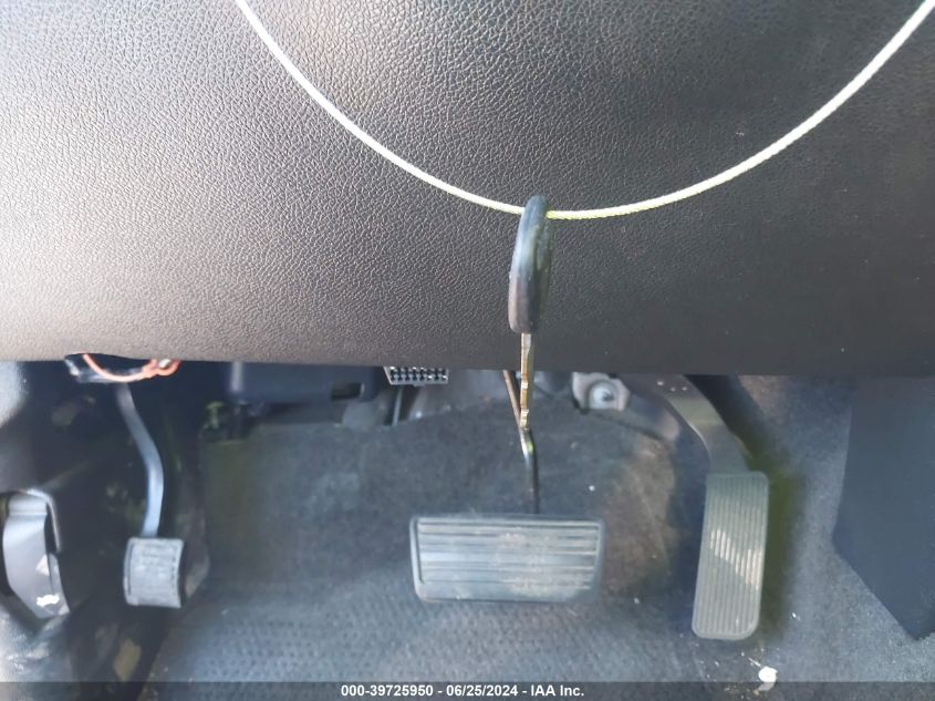 2010 Chevrolet Tahoe Ls VIN: 1GNUKAE05AR169817 Lot: 39725950