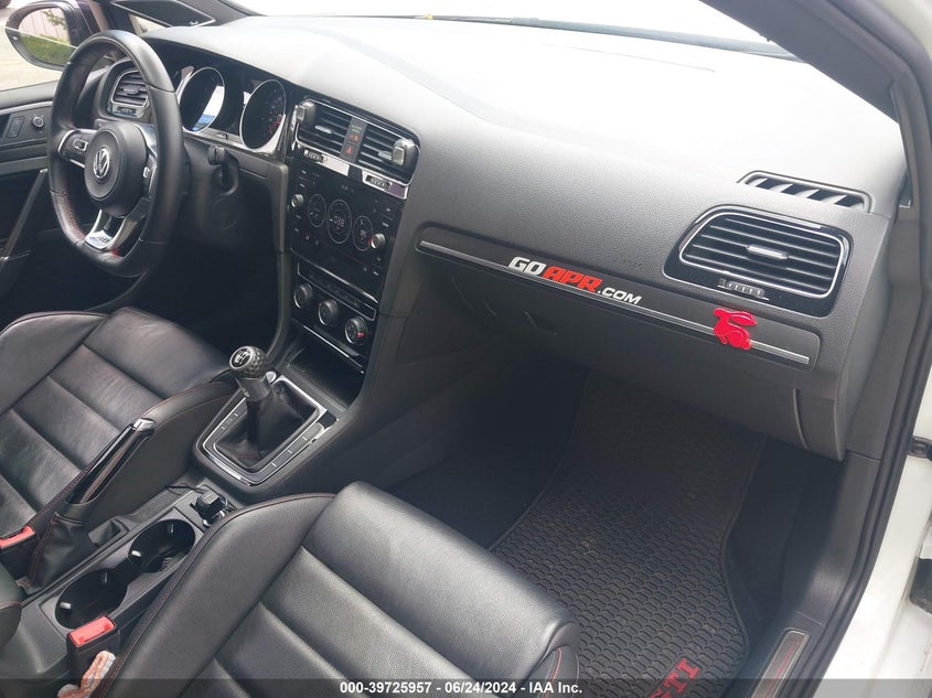 2019 VOLKSWAGEN GOLF GTI 2.0T AUTOBAHN/2.0T RABBIT EDITION/2.0T S/2.0T SE - 3VW5T7AU0KM037246