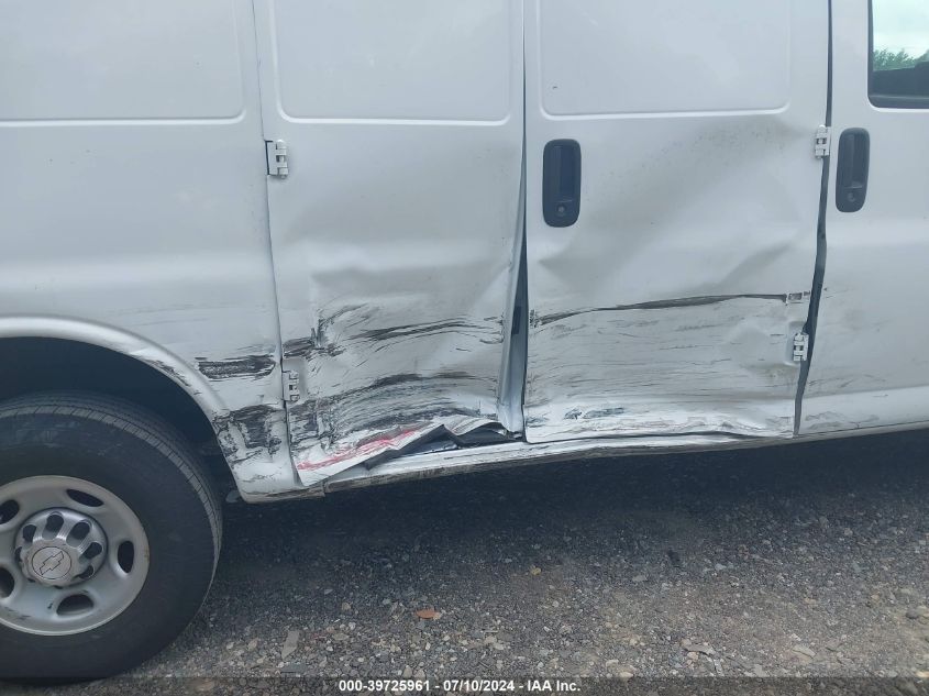 2017 Chevrolet Express 2500 Work Van VIN: 1GCWGAFF9H1344312 Lot: 39725961