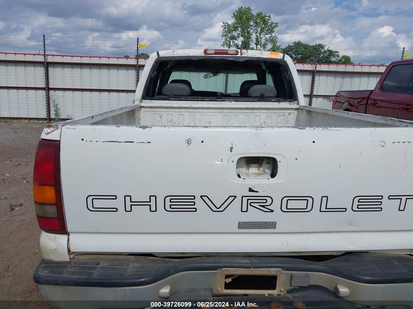 2001 Chevrolet Silverado 1500 VIN: 2GCEK19T811382254 Lot: 39726099