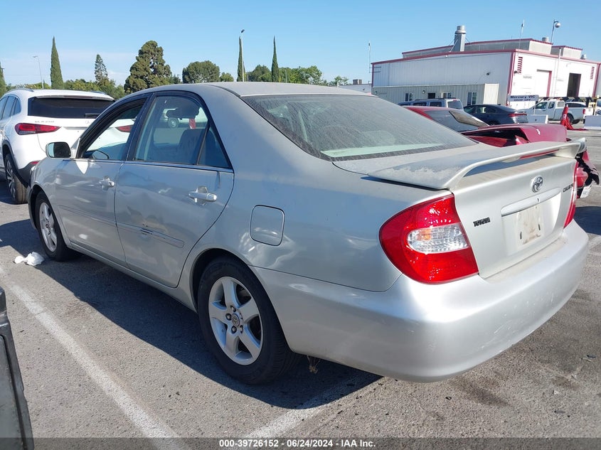 2004 Toyota Camry Le VIN: 4T1BE32K24U801209 Lot: 39726152