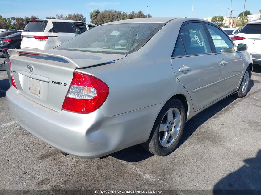 2004 Toyota Camry Le VIN: 4T1BE32K24U801209 Lot: 39726152