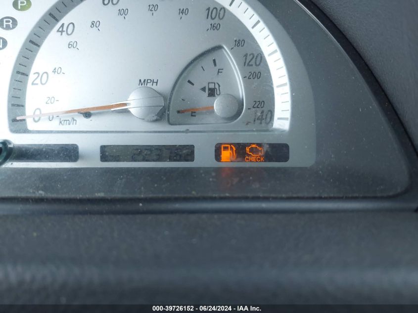 2004 Toyota Camry Le VIN: 4T1BE32K24U801209 Lot: 42978701