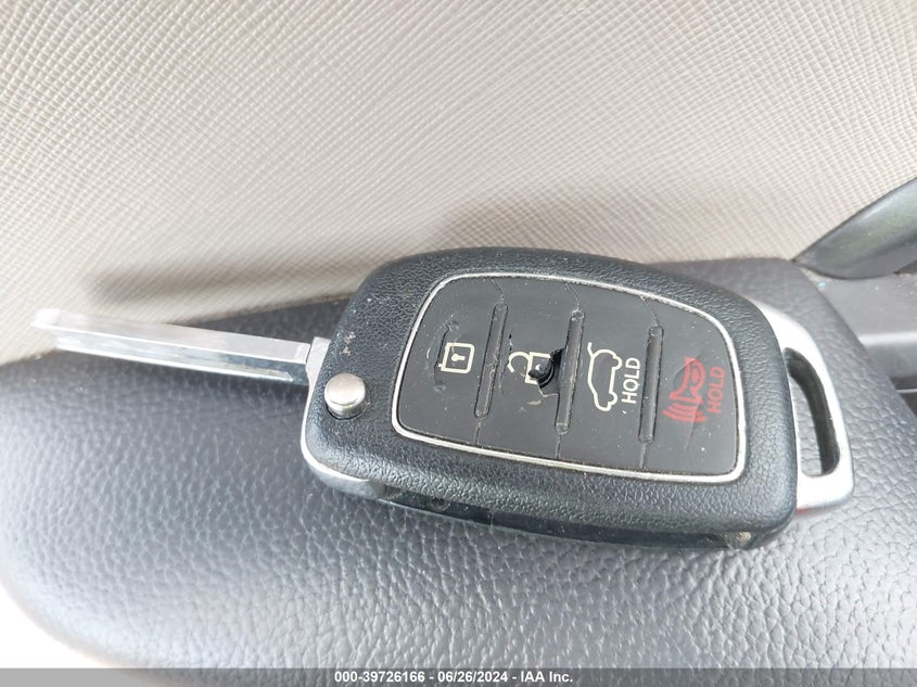 2015 Hyundai Santa Fe Sport VIN: 5XYZTDLB7FG233024 Lot: 39726166