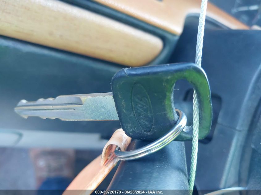 1996 Ford F350 VIN: 1FTJW35F9TEB06634 Lot: 39726173