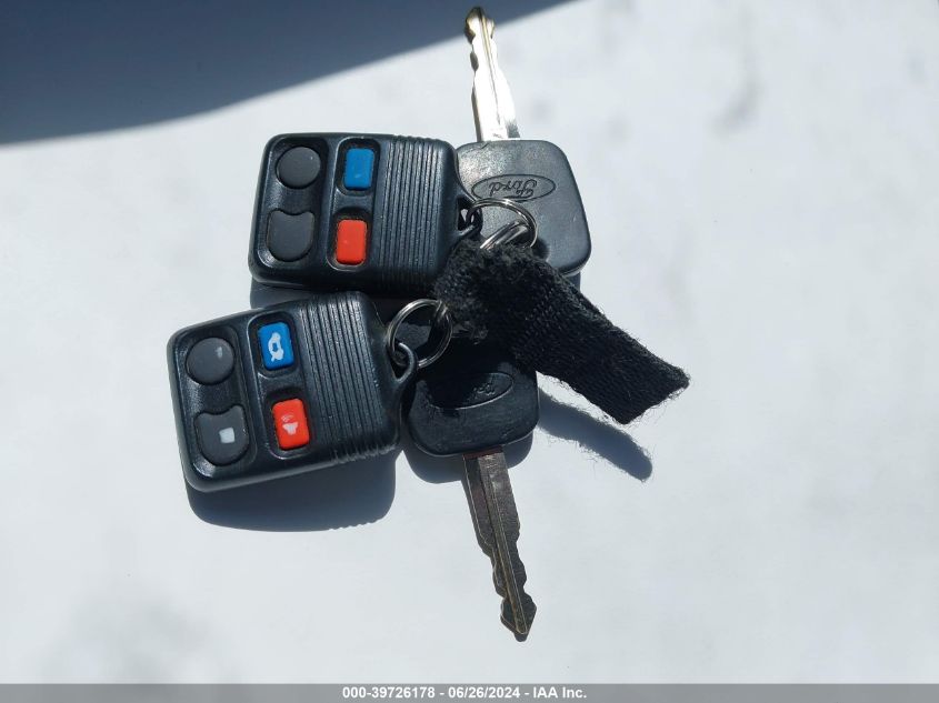 2001 Ford Focus Se VIN: 1FAFP34P11W127357 Lot: 39726178