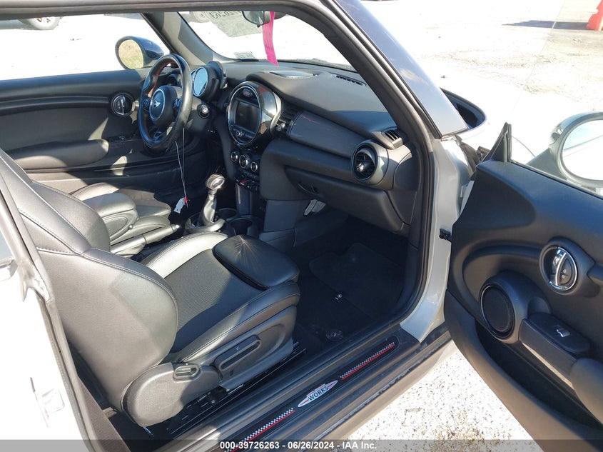 2017 Mini Hardtop Cooper VIN: WMWXP5C59H2D16317 Lot: 39726263