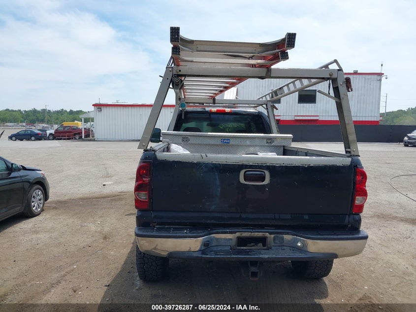 2004 Chevrolet Silverado 1500 Lt VIN: 1GCEK19T04E353219 Lot: 39726287