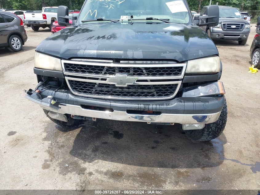 2004 Chevrolet Silverado 1500 Lt VIN: 1GCEK19T04E353219 Lot: 39726287
