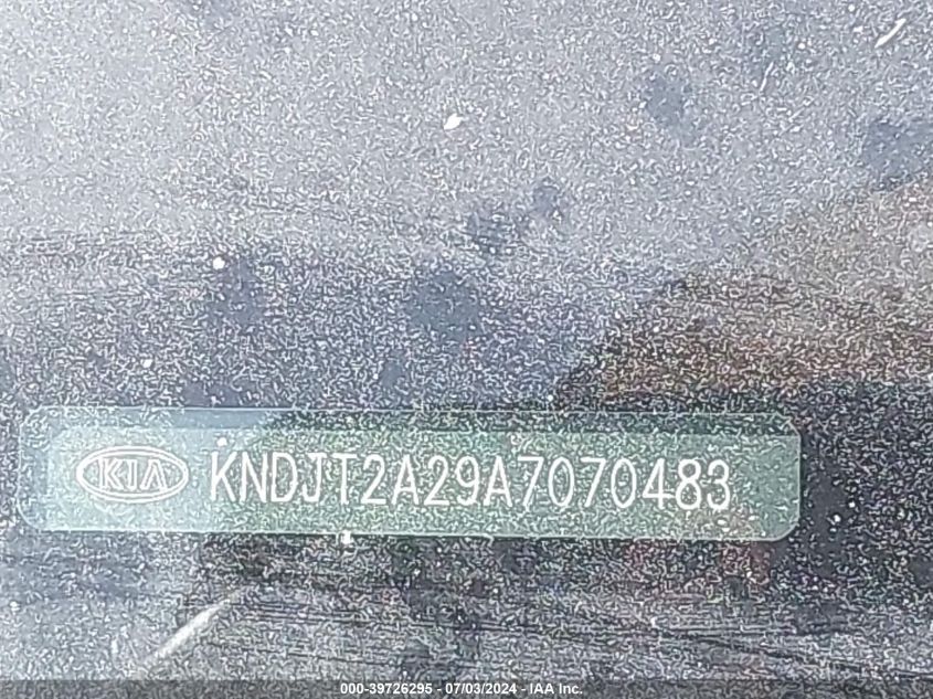 2010 Kia Soul + VIN: KNDJT2A29A7070483 Lot: 39726295