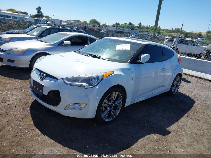 2015 Hyundai Veloster VIN: KMHTC6AD8FU228771 Lot: 39726365