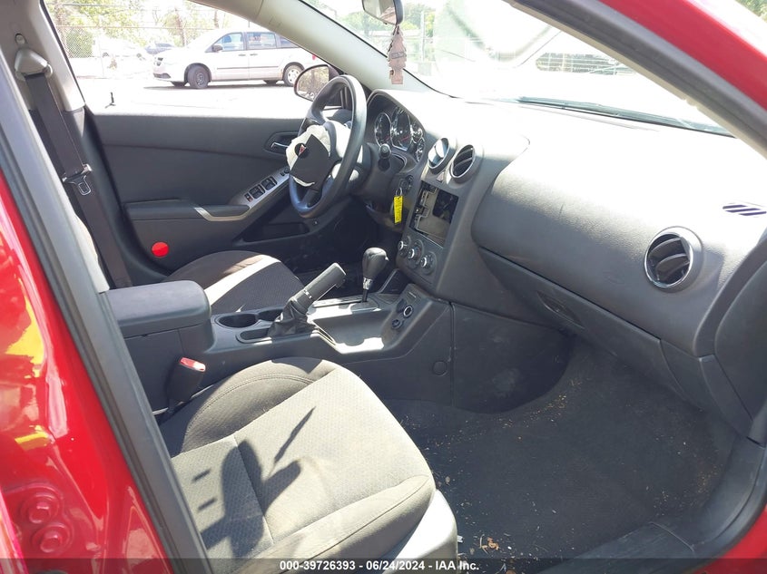 2006 Pontiac G6 VIN: 1G2ZG558064121910 Lot: 39726393