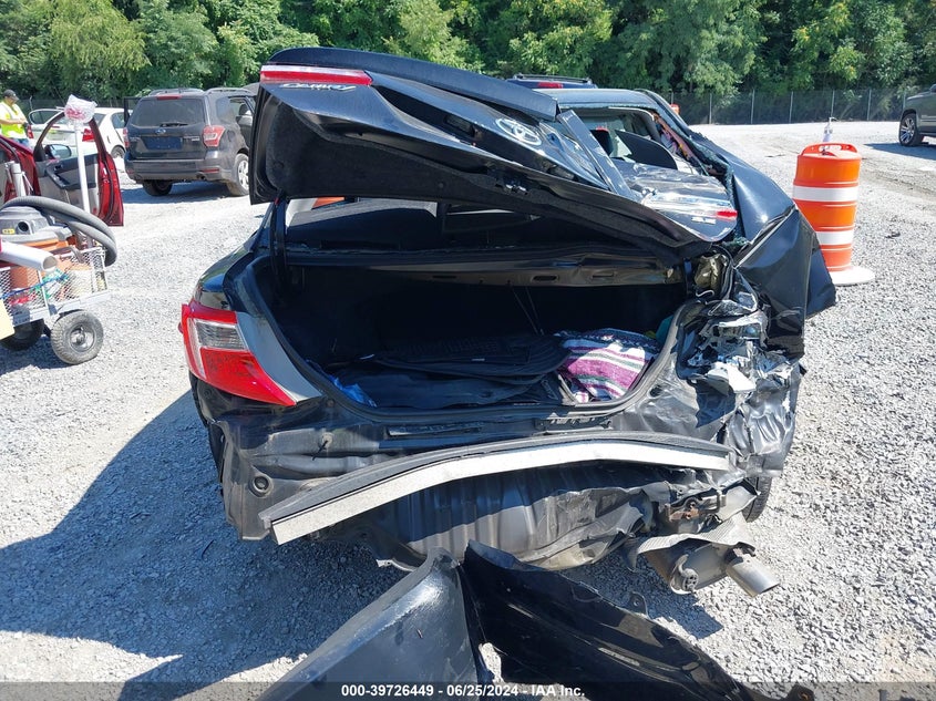 2012 Toyota Camry VIN: 41BFK14T1BF1FK6CU Lot: 39726449