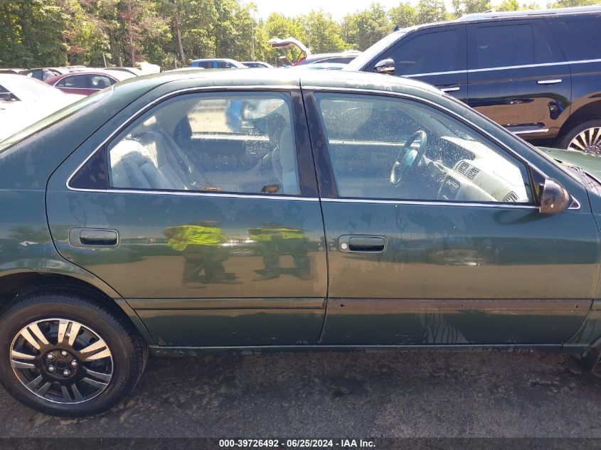 2000 Toyota Camry Le VIN: JT2BG22K2Y0419891 Lot: 39726492