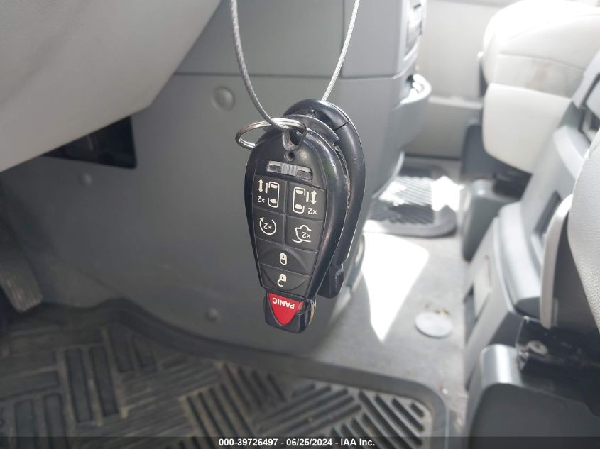 2010 Chrysler Town & Country Touring VIN: 2A4RR5D17AR129805 Lot: 39726497