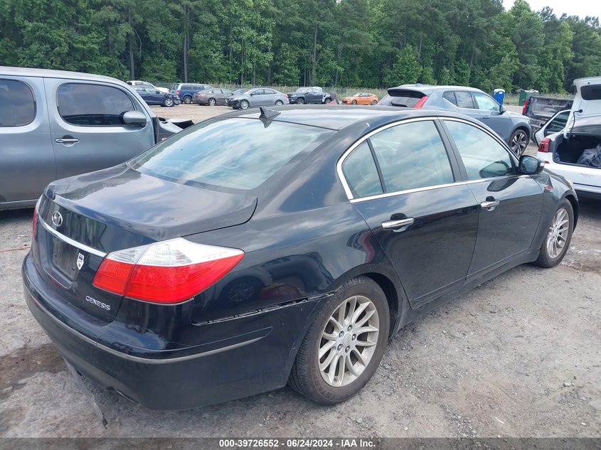 2009 Hyundai Genesis 3.8 VIN: KMHGC46E49U018440 Lot: 39726552