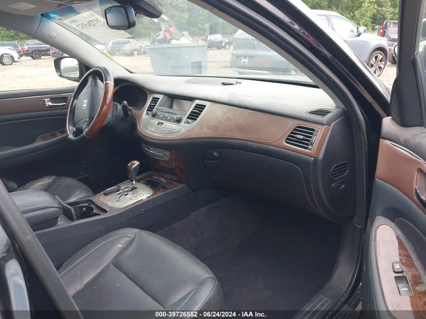 2009 Hyundai Genesis 3.8 VIN: KMHGC46E49U018440 Lot: 39726552