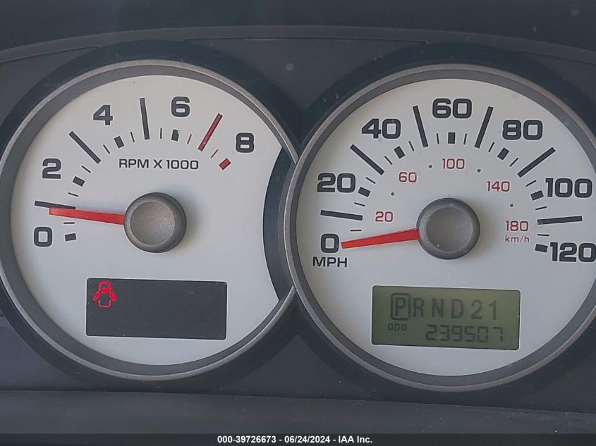 2005 Ford Escape Xlt VIN: 1FMYU93165KA71033 Lot: 39726673