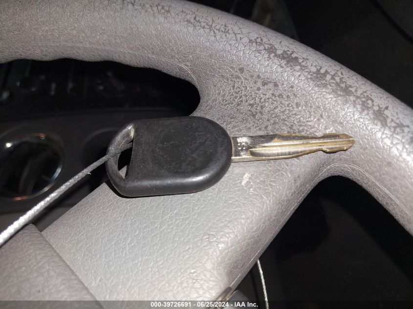 2007 Ford F150 VIN: 1FTPX12527FA05166 Lot: 39726691