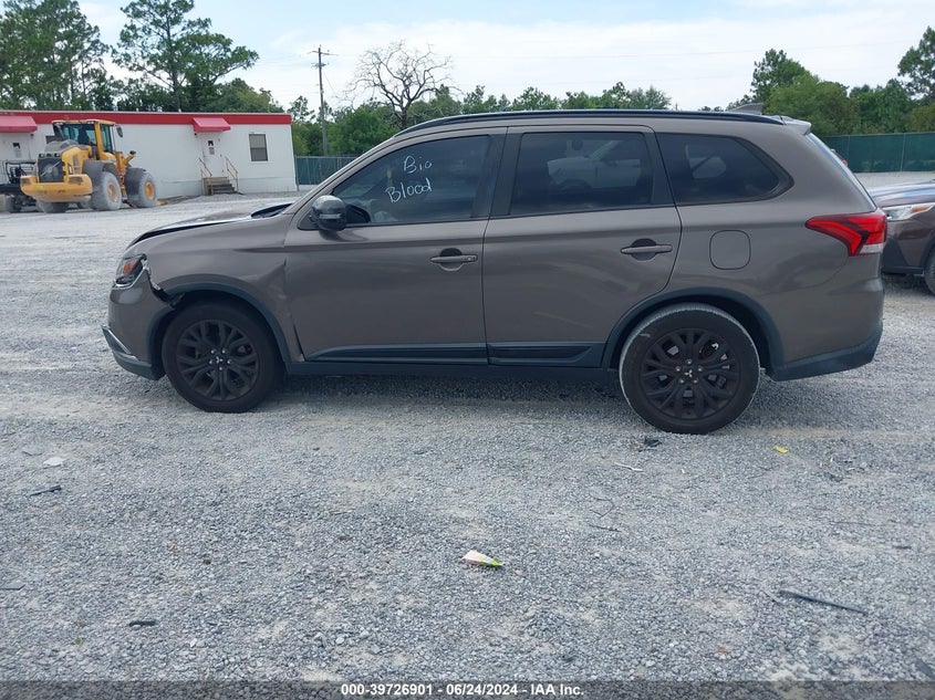2018 Mitsubishi Outlander Le VIN: JA4AD3A38JZ020135 Lot: 39726901