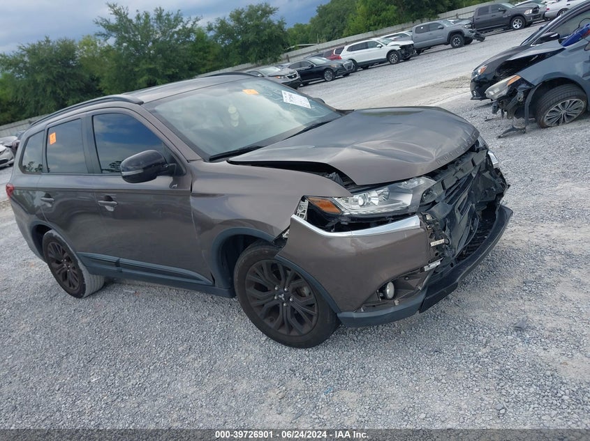 2018 Mitsubishi Outlander Le VIN: JA4AD3A38JZ020135 Lot: 39726901