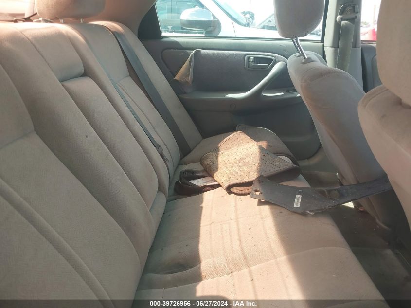 2000 Toyota Camry Ce/Le/Xle VIN: 4T1BG22K7YU648532 Lot: 39726956