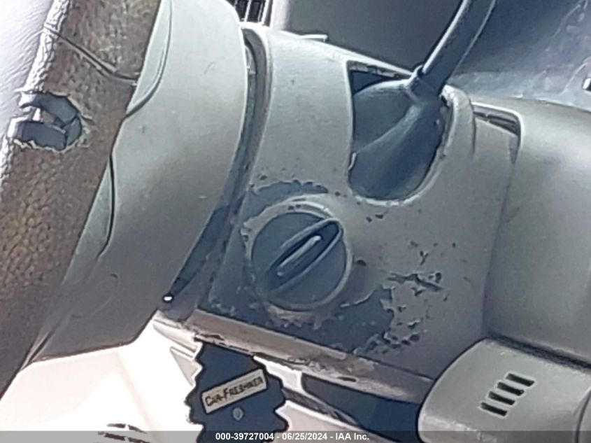 2001 Ford F-250 Lariat/Xl/Xlt VIN: 1FTNW21L01EC11566 Lot: 39727004