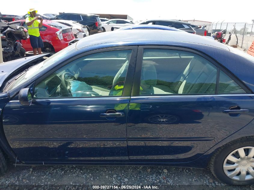 2003 Toyota Camry Le VIN: 4T1BE32K33U249458 Lot: 39727154